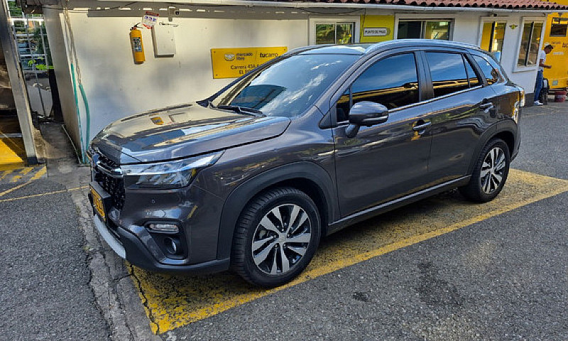 Suzuki S-Cross 1.4 T...