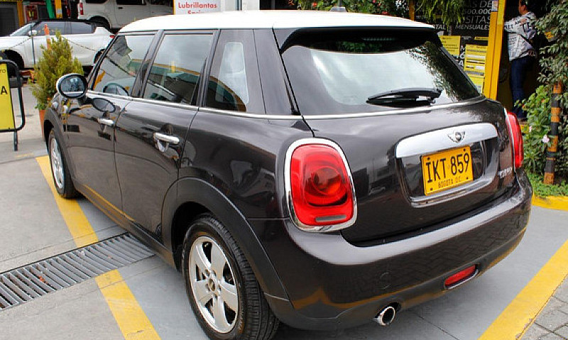 Mini Cooper  Mt 2015...