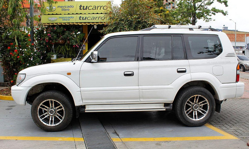 Toyota Prado Vx 2006...