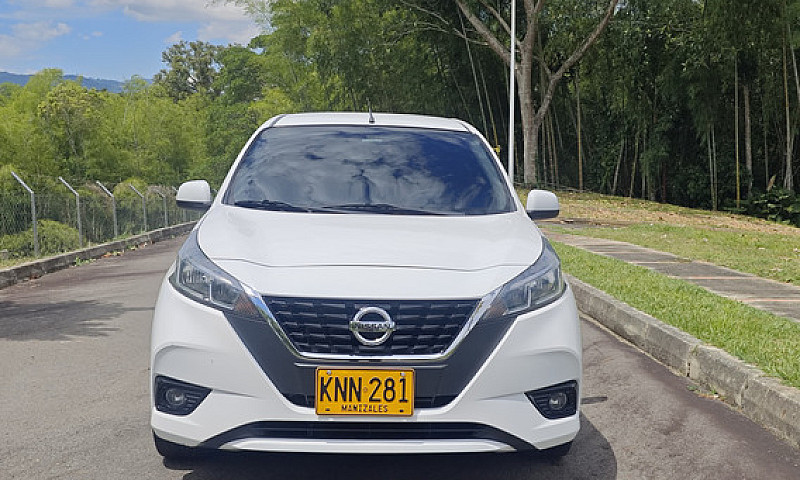 Nissan March 1.6 Adv...