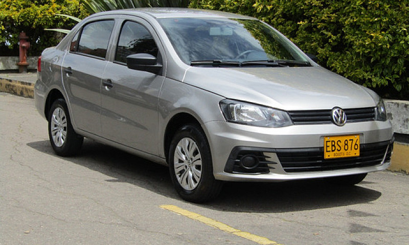 Volkswagen Voyage 1....