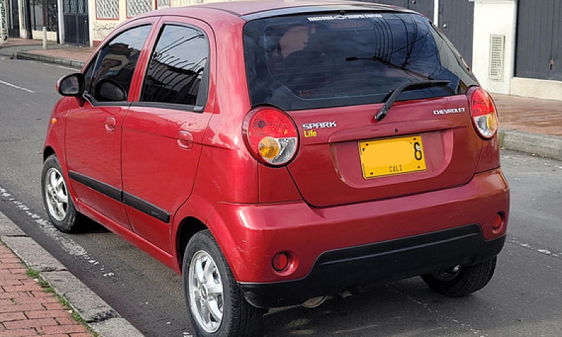 Chevrolet Spark 1.0 ...