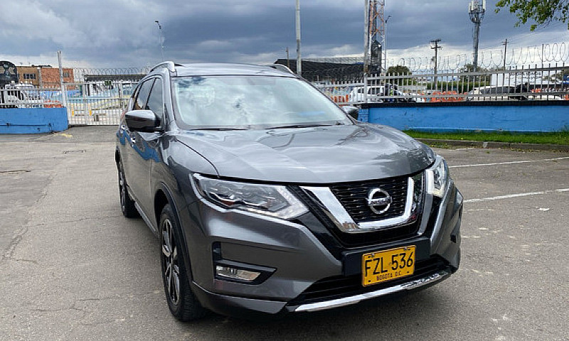 Nissan X-Trail 2.5  ...