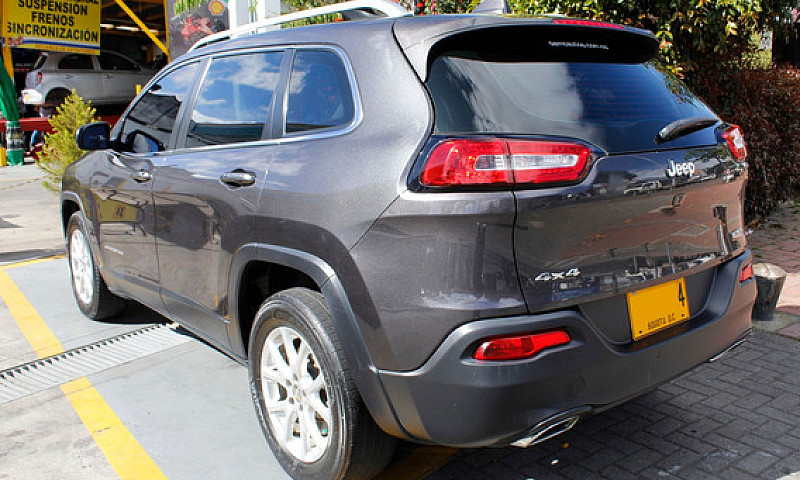 Jeep Cherokee 3.2 Lo...