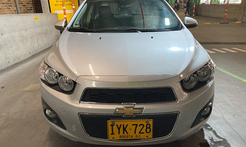 Chevrolet Sonic 1.6 ...