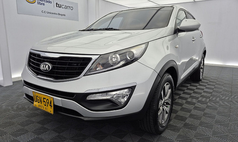Kia Sportage Revolut...