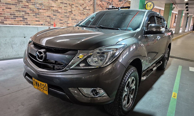 Mazda Bt50 3.2 T. Al...