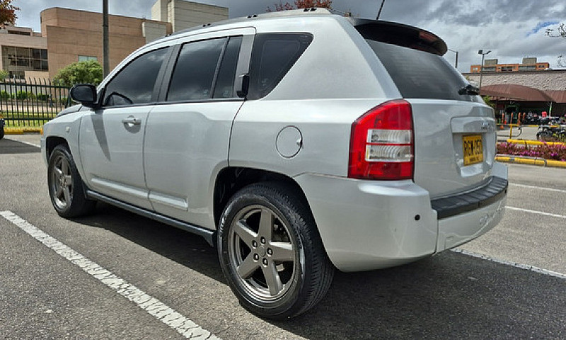 Jeep Compass 2.4 Lim...