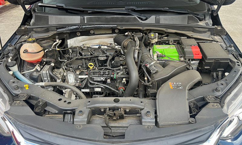 Chevrolet Onix 1.0T ...