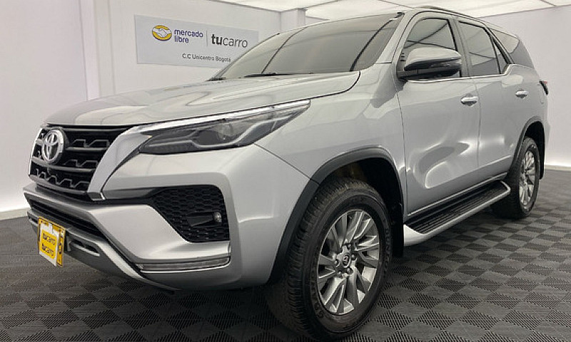 Toyota Fortuner 2.7 ...