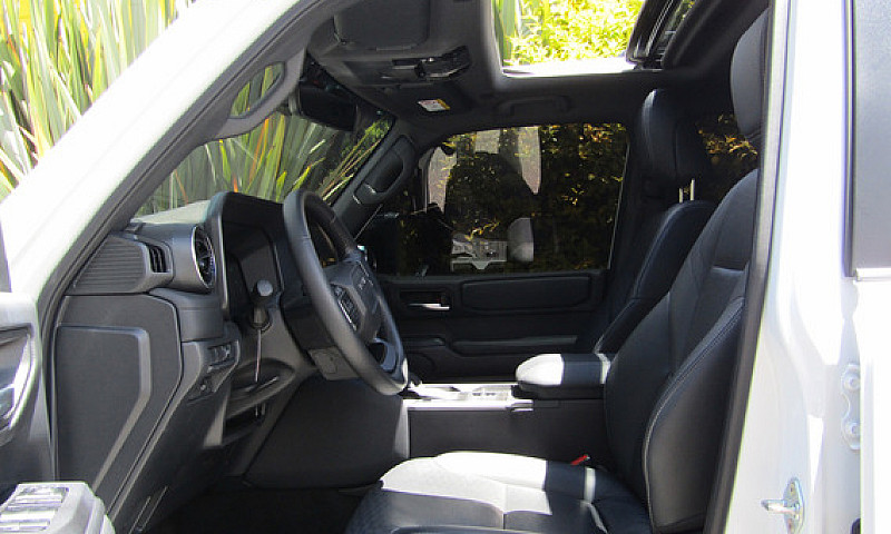 Toyota Prado 2.4 Txl...
