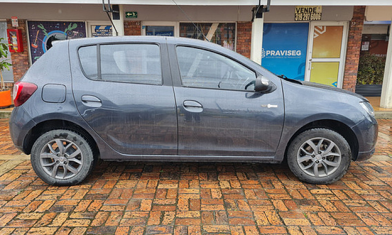 Renault Sandero Expr...