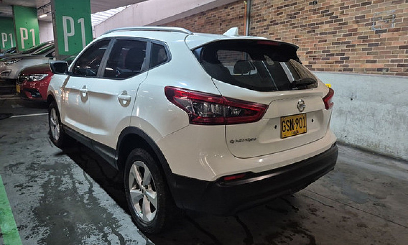 Nissan Qashqai 2.0 S...