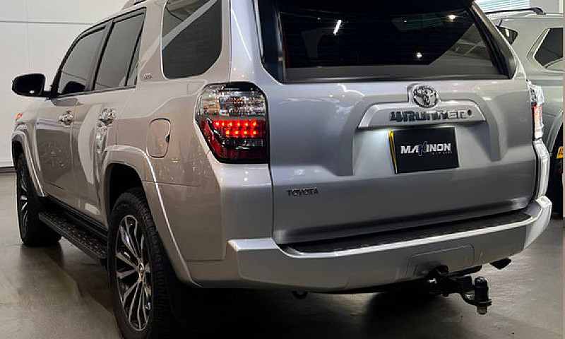 Toyota 4Runner 4.0 S...