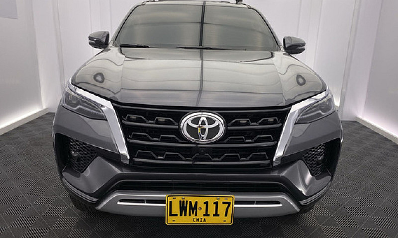 Toyota Fortuner 2.7 ...