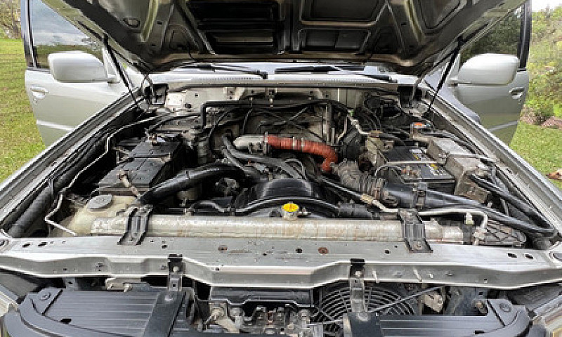 Nissan Patrol 3.0 Y6...