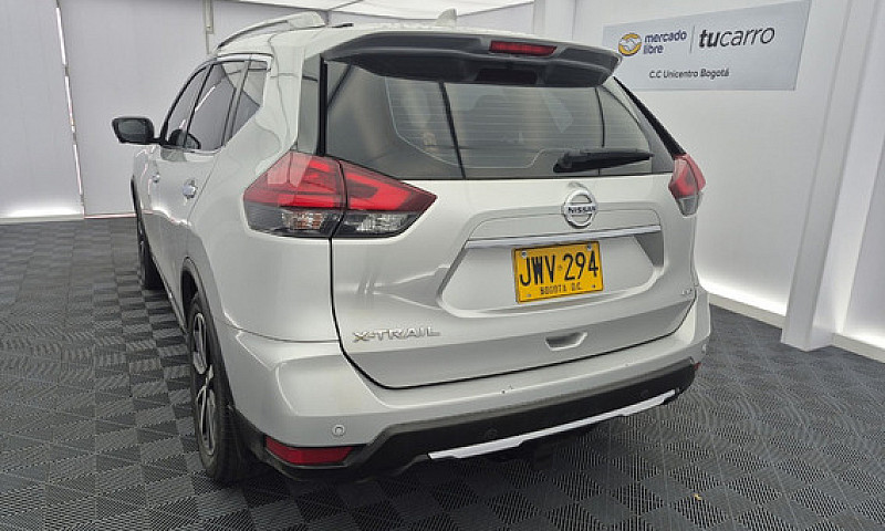 Nissan X-Trail 2.5 E...