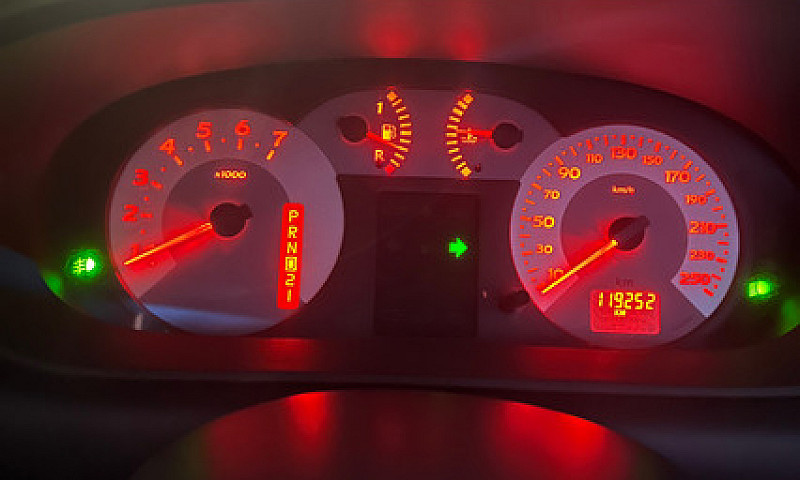 Renault Scenic 2.0...