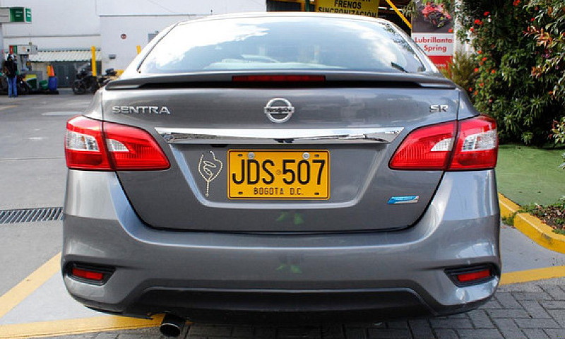 Nissan Sentra 1.8 B1...