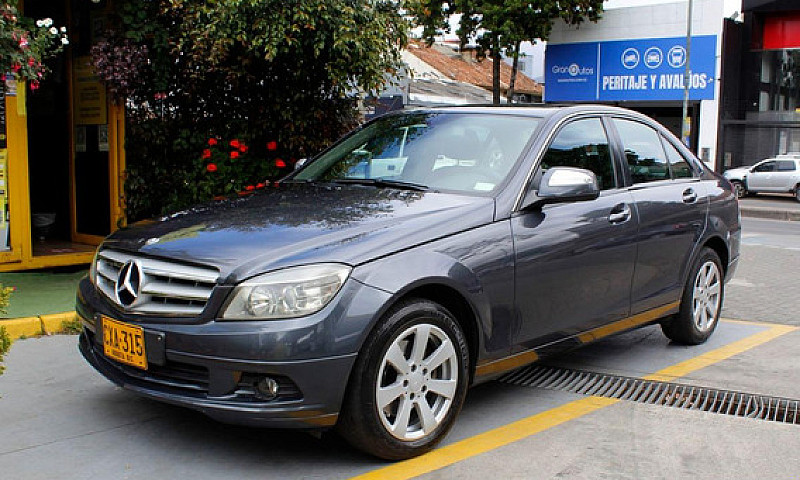 Mercedes-Benz Clase ...