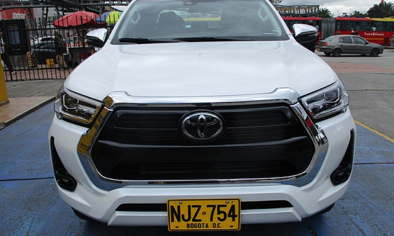 Toyota Hilux Srx 4X4...