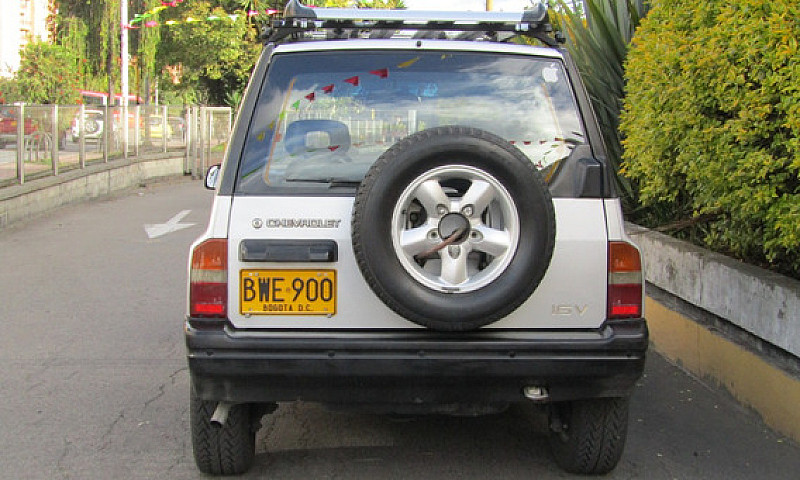 Chevrolet Vitara 1.6...