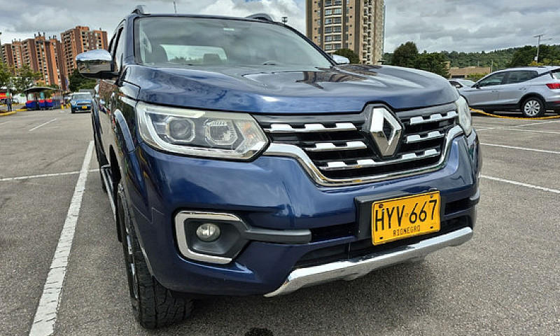 Renault Alaskan Inte...