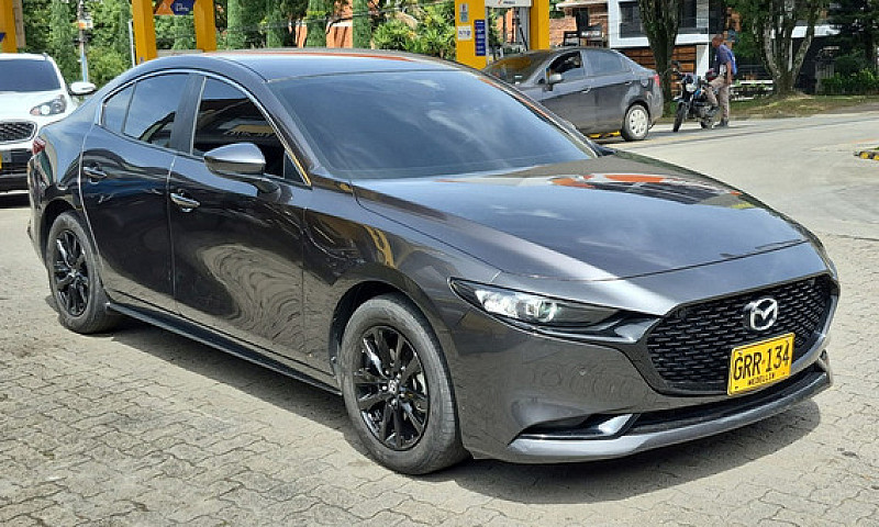 Mazda 3 2.0 Touring ...