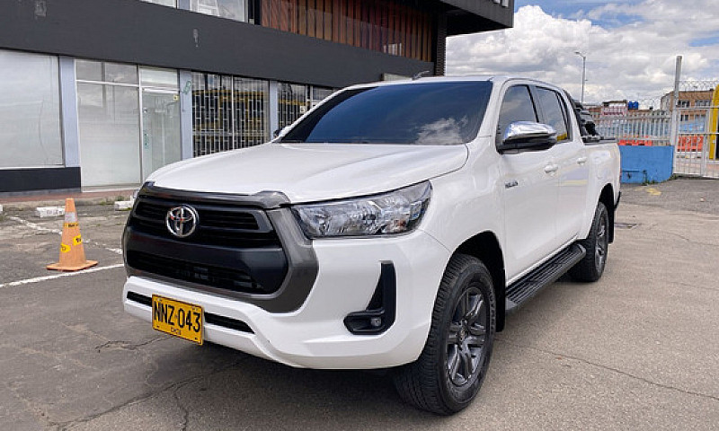 Toyota Hilux 2.7 Gas...