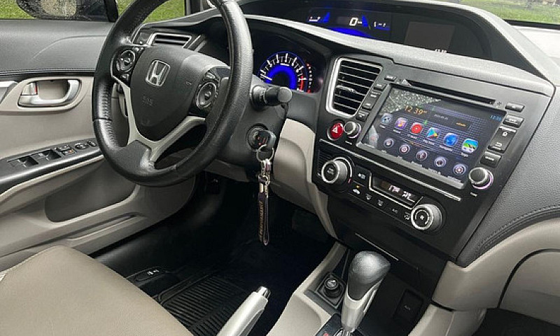 Honda Civic 1.8 Ex-L...