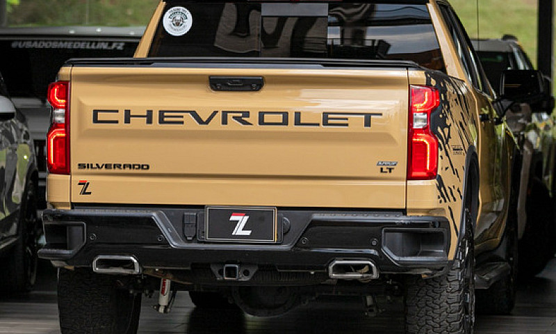 Chevrolet Silverado ...