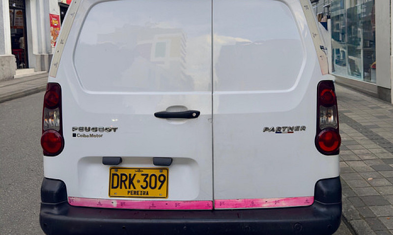 Peugeot Partner 1.6L...