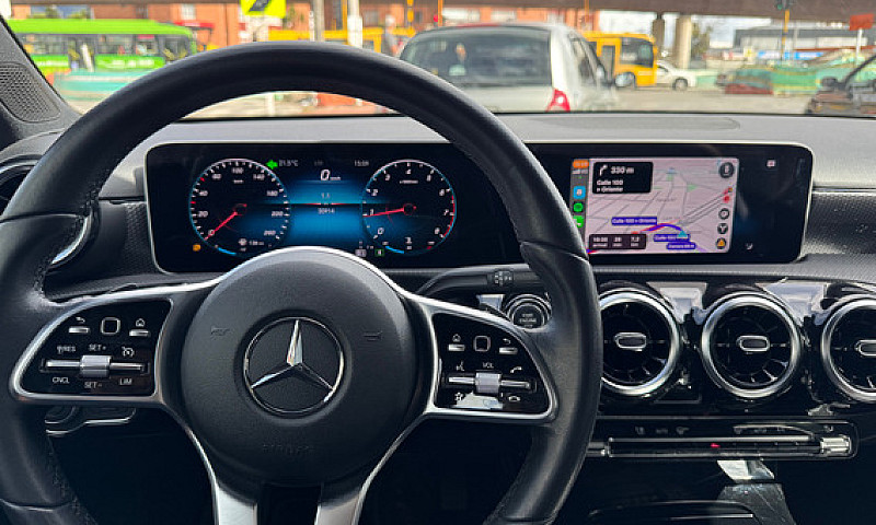 Mercedes-Benz Clase ...