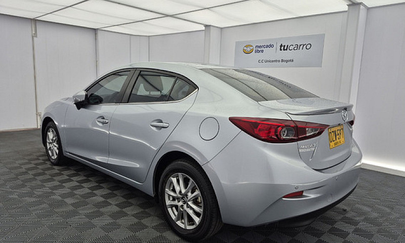 Mazda 3 2.0 Touring ...