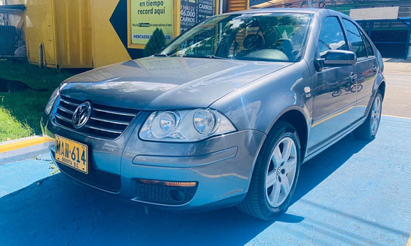 Volkswagen Jetta V 2...