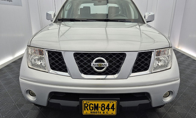 Nissan Navara 2.5 Hi...