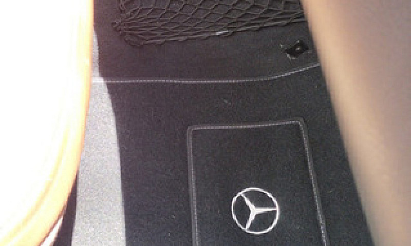 Mercedes-Benz Clase ...