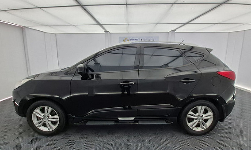 Hyundai Tucson Ix-35...