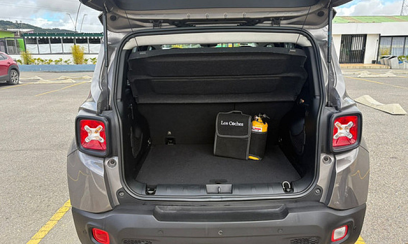 Jeep Renegade 1.8 Sp...