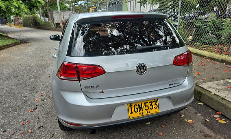 Volkswagen Golf 1.6 ...