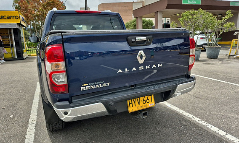 Renault Alaskan Inte...