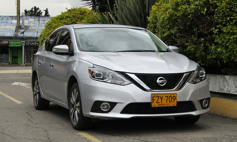 Nissan Sentra 1.8 B1...