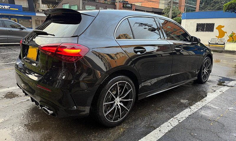 Mercedes-Benz Amg 2....