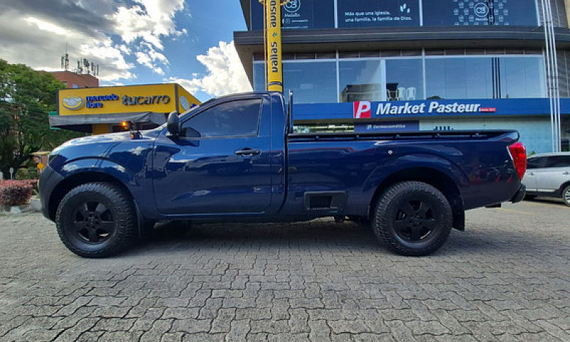 Nissan Np300 Frontie...