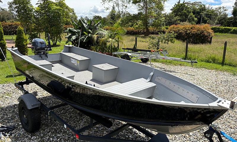 Bote Alumacraft V14 ...