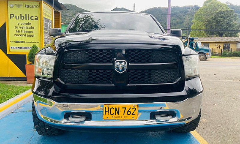 Dodge Ram 5.7 1500 S...