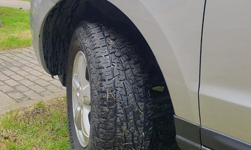 Hyundai Santa Fe 2.7...