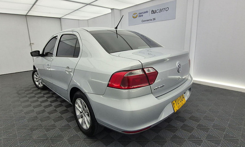 Volkswagen Voyage 1....