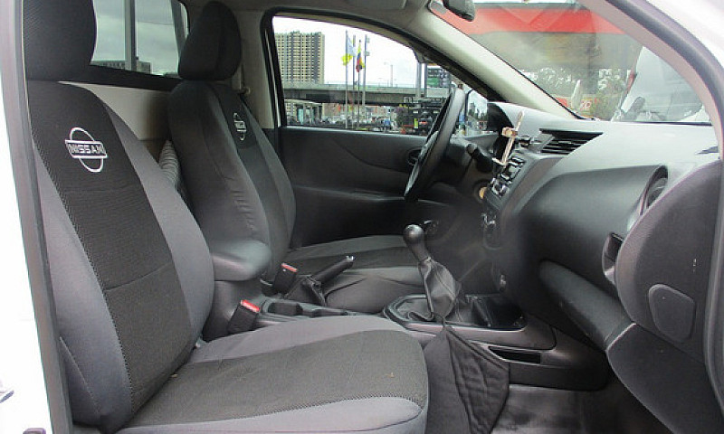 Nissan Frontier 2.5C...