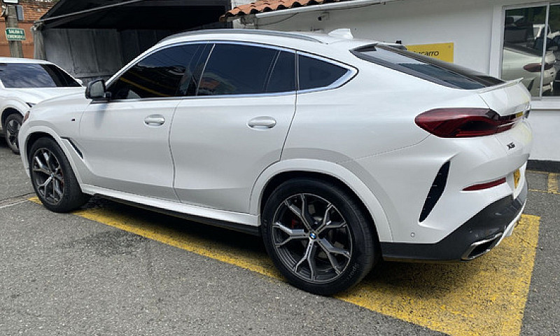 Bmw X6 4.4 M50I Blin...